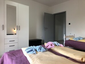 Apartment (3) | Free WiFi, bed sheets - Apartments La Playa (Medulin)