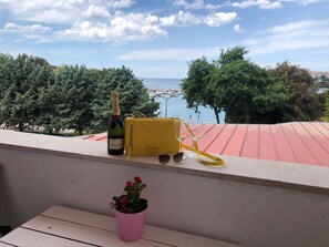 Vista al agua
