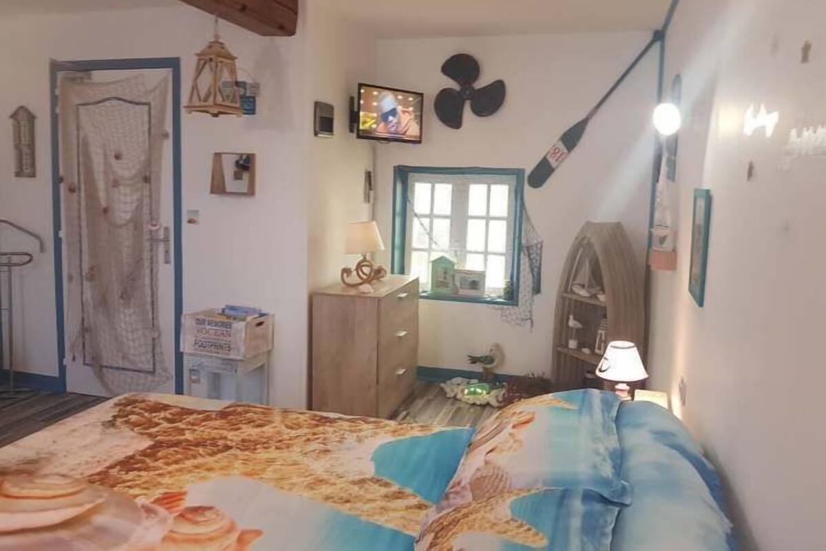 Chambres insonorisées, Wi-Fi gratuit, draps fournis