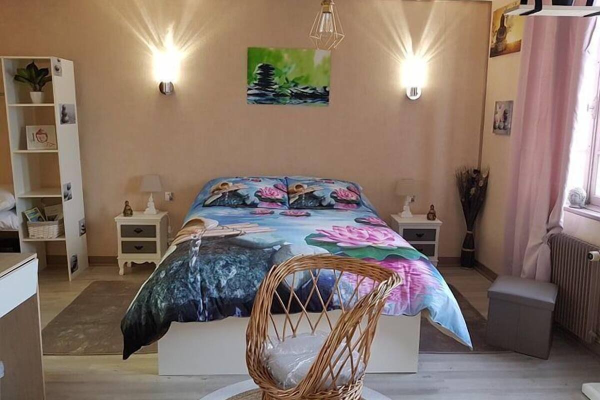 Chambres insonorisées, Wi-Fi gratuit, draps fournis