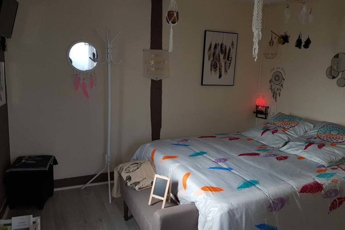 Chambres insonorisées, Wi-Fi gratuit, draps fournis