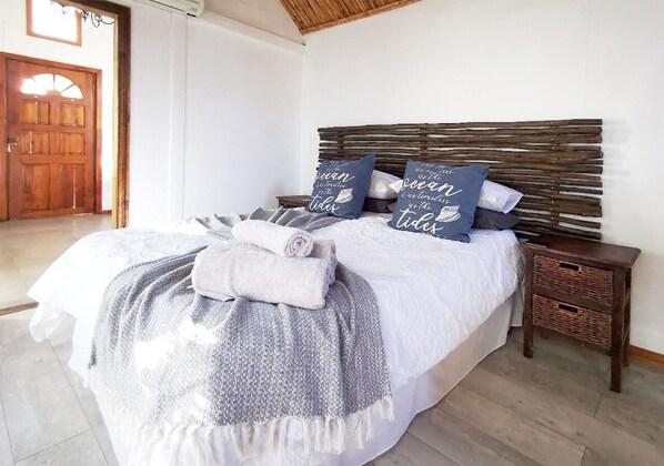 Individually decorated, individually furnished, blackout curtains - Ross Farms (Wellington)