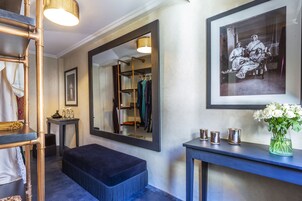 Grand Suite | Egyptian cotton sheets, premium bedding, down comforters, pillowtop beds