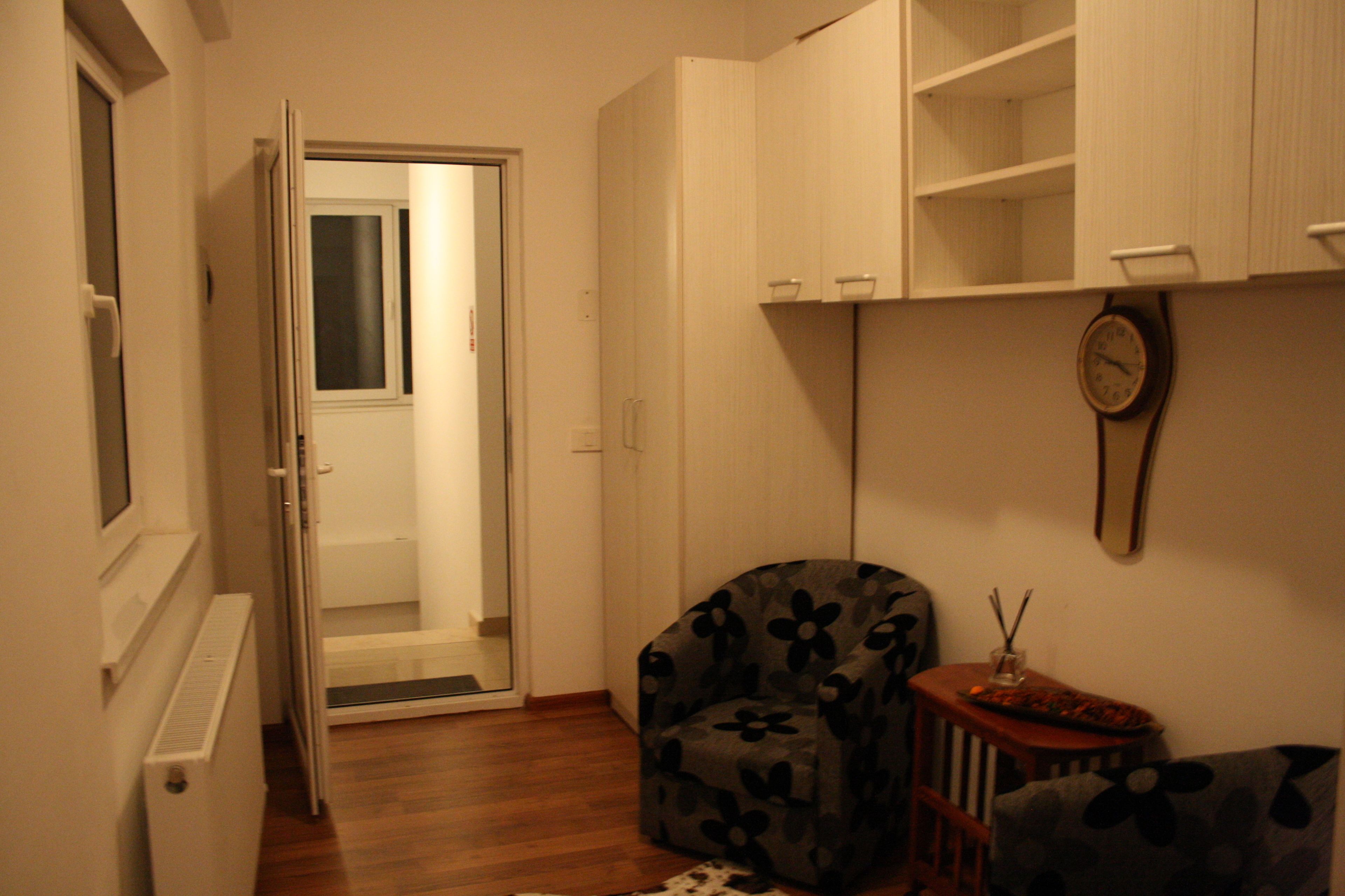 In-room safe, blackout curtains, soundproofing, free WiFi