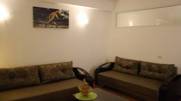 In-room safe, blackout curtains, soundproofing, free WiFi