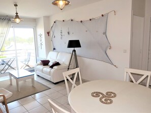 Interior - Superb apartment with WIFI and parking in Trégastel (Trégastel)