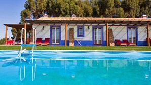 Outdoor pool - Monte da Boavista (Odemira)
