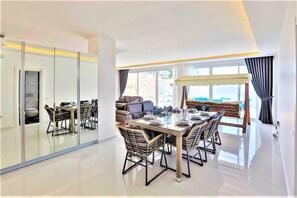 Villa, 3 habitaciones | Servicio a la habitación