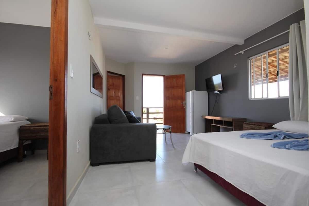 Appartement Deluxe | Minibar, rideaux d’obscurcissement, fer et planche à repasser