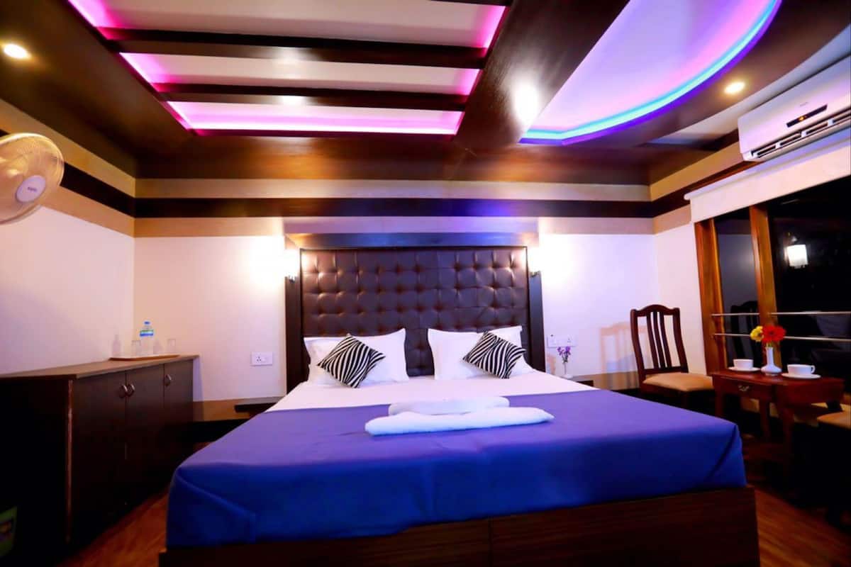Deluxe Room | Free WiFi
