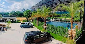 Property grounds - MG Thungsong (Thung Song)