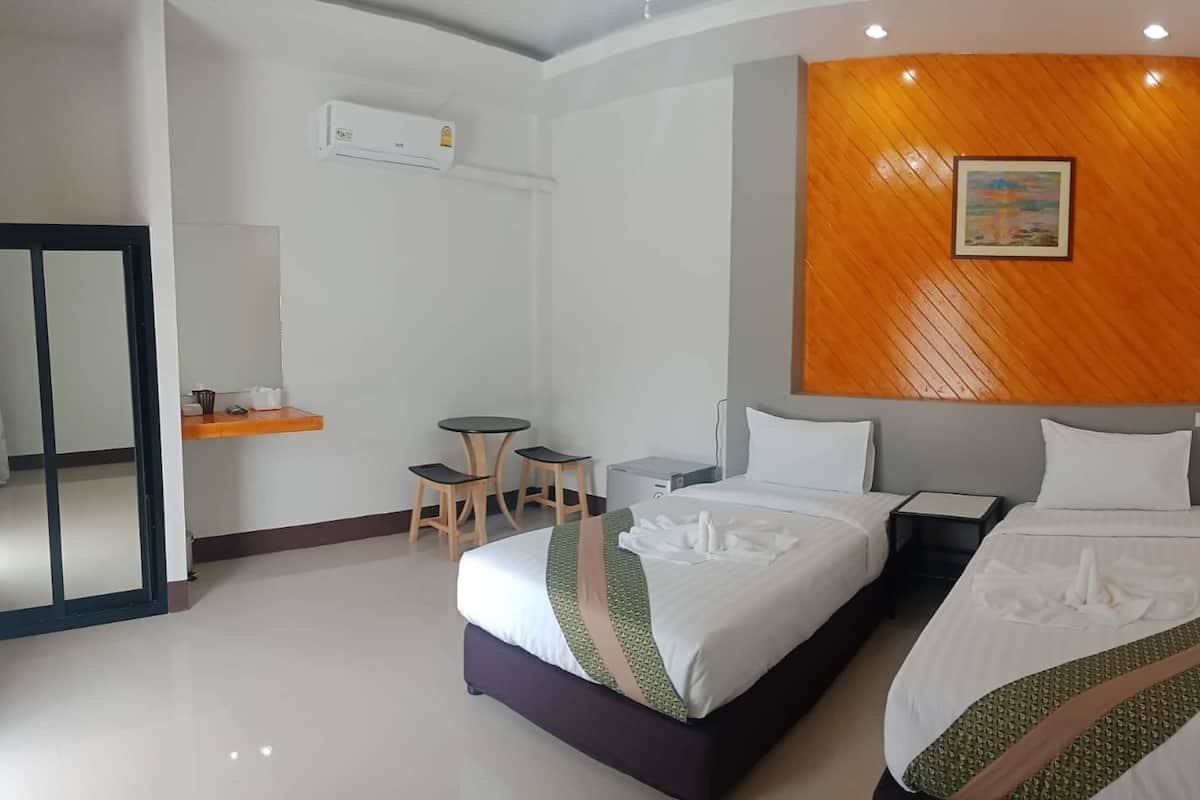 Habitación básica | Insonorización, camas extra, wifi gratis y ropa de cama