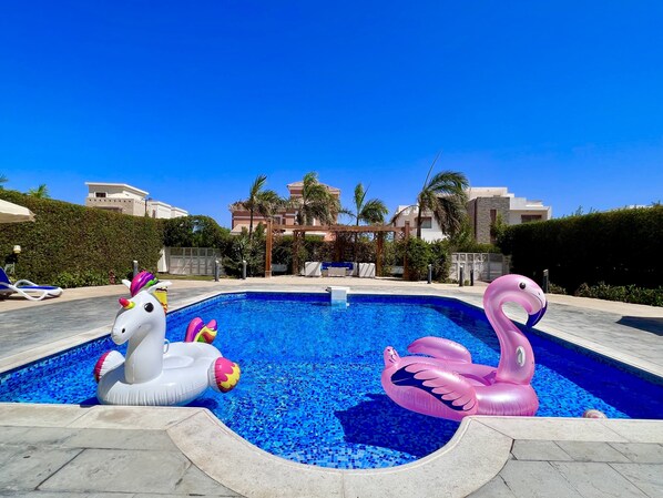 Outdoor pool, a heated pool