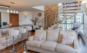 Duplex | Living area