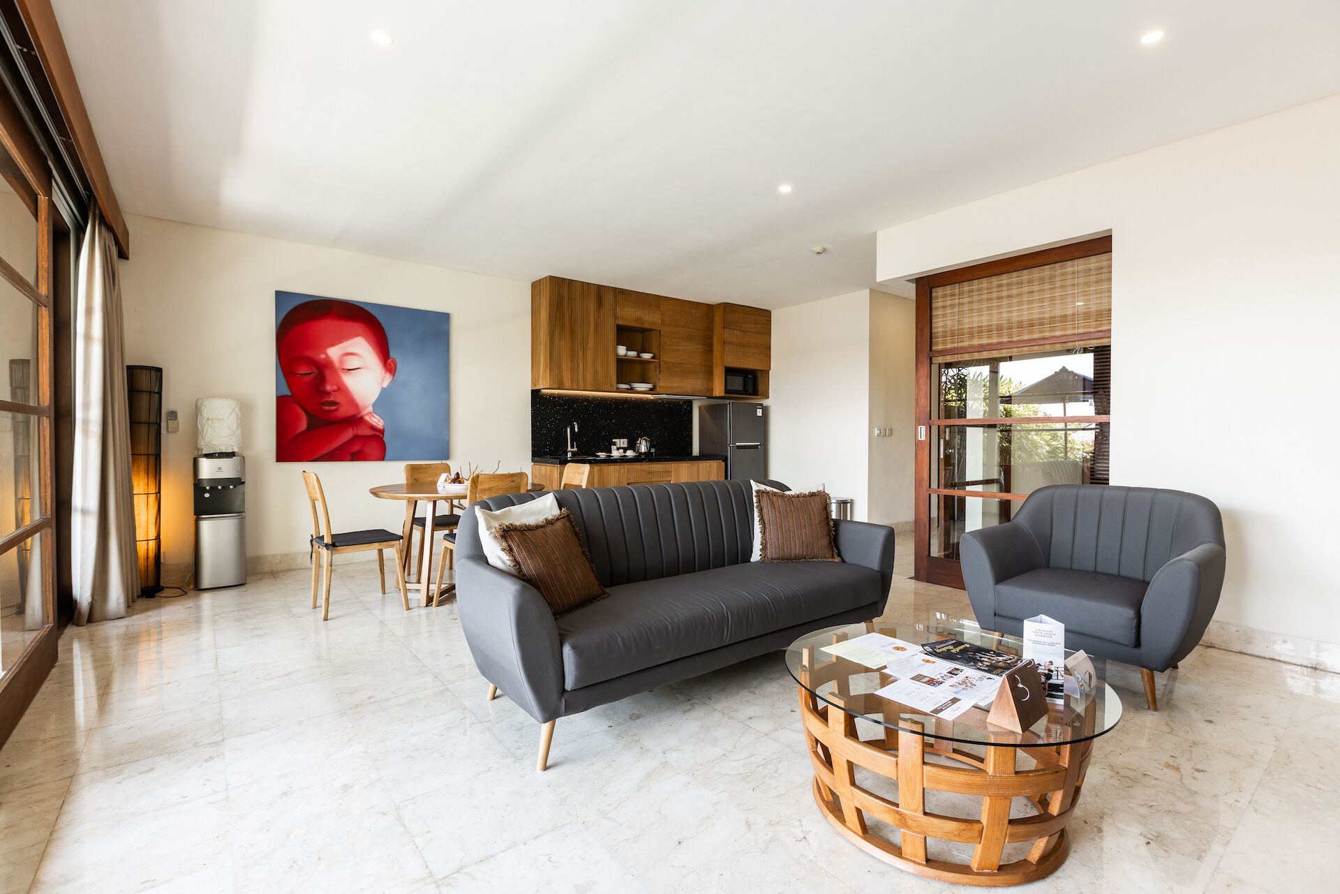 Smart TV, DVD player, video library, printers