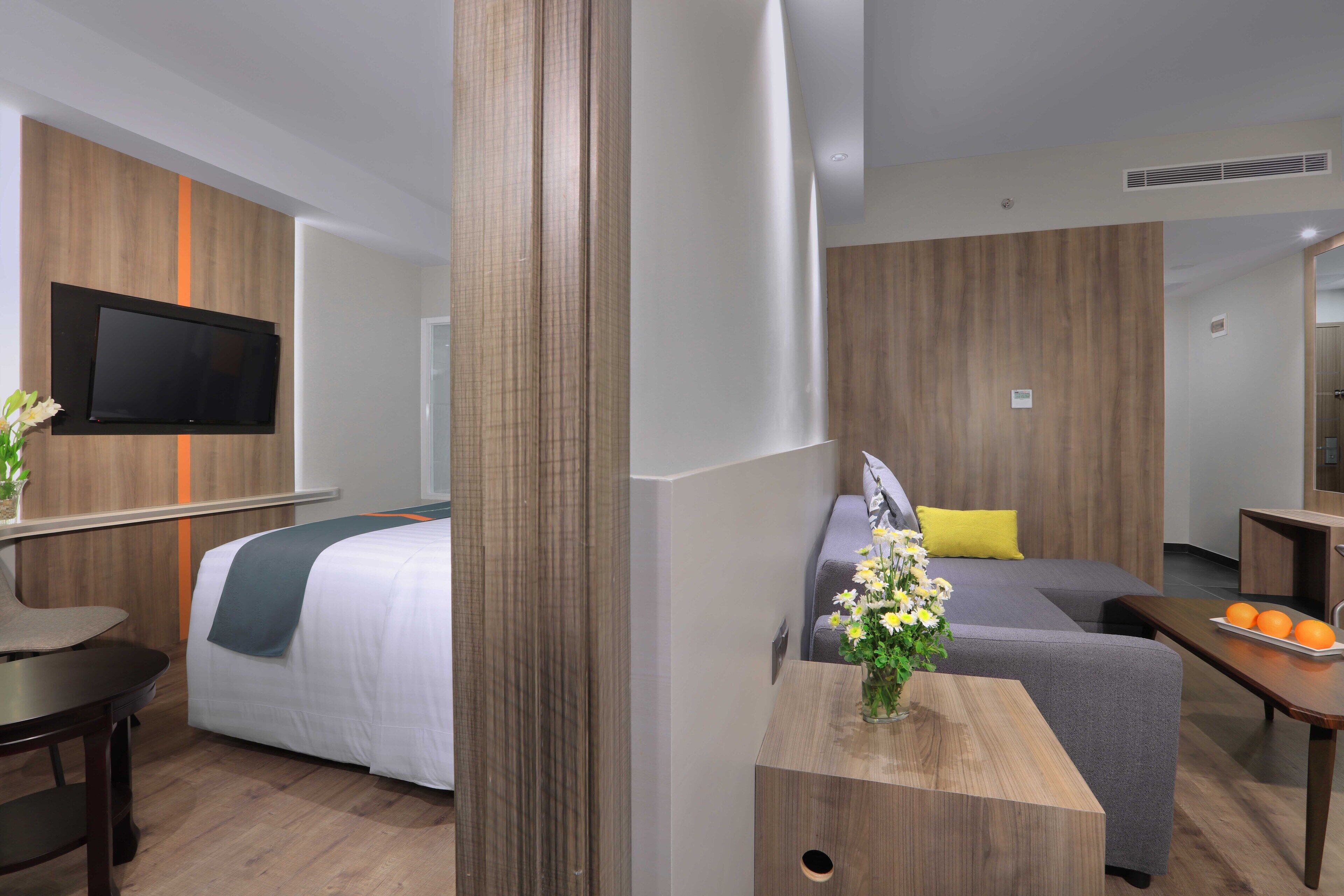 Foto - Harper Wahid Hasyim Medan by ASTON