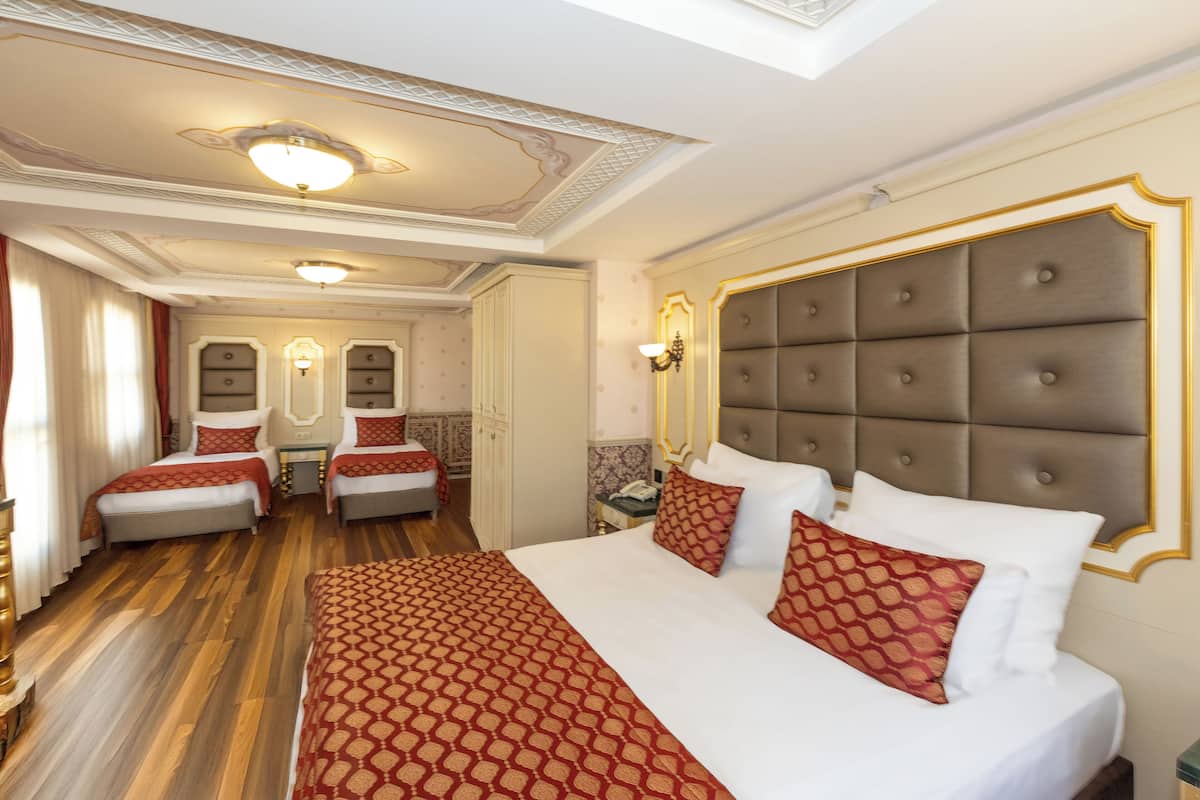 Panoramic Quadruple Room