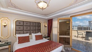 Deluxe Double Room with Terrace