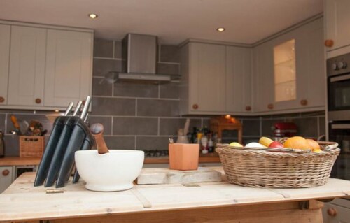 ICAP Stays The Gallery