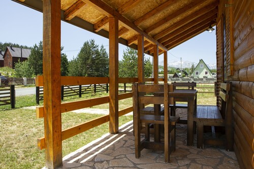 Ethno House In Center of Zabljak