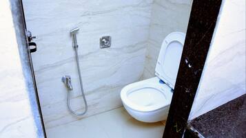 Shared Dormitory, Men only | Bathroom | Shower, towels