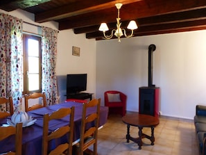 Interior - Authentic Sologne house with shared pool, garden and 3 bedrooms (Diou)