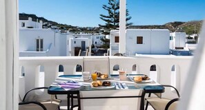 Junior Suite, Terrace | Balcony - Jonaz Rooms & Suites (Mykonos)