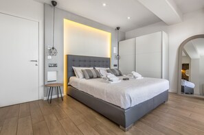 2 bedrooms, free WiFi, bed sheets - Luxury Apartment with Hot tube! Villa Collis (Makarska)