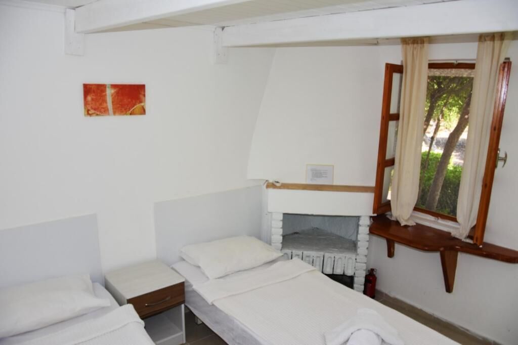 Photo - myndos bed & breakfast