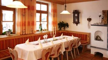 Mittagessen und Abendessen