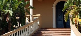 ヴィラ プリンチ