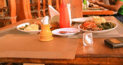 Sakawa Towers County Hotel