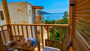 In-room safe, soundproofing, iron/ironing board, free WiFi - Pier House (Kas)