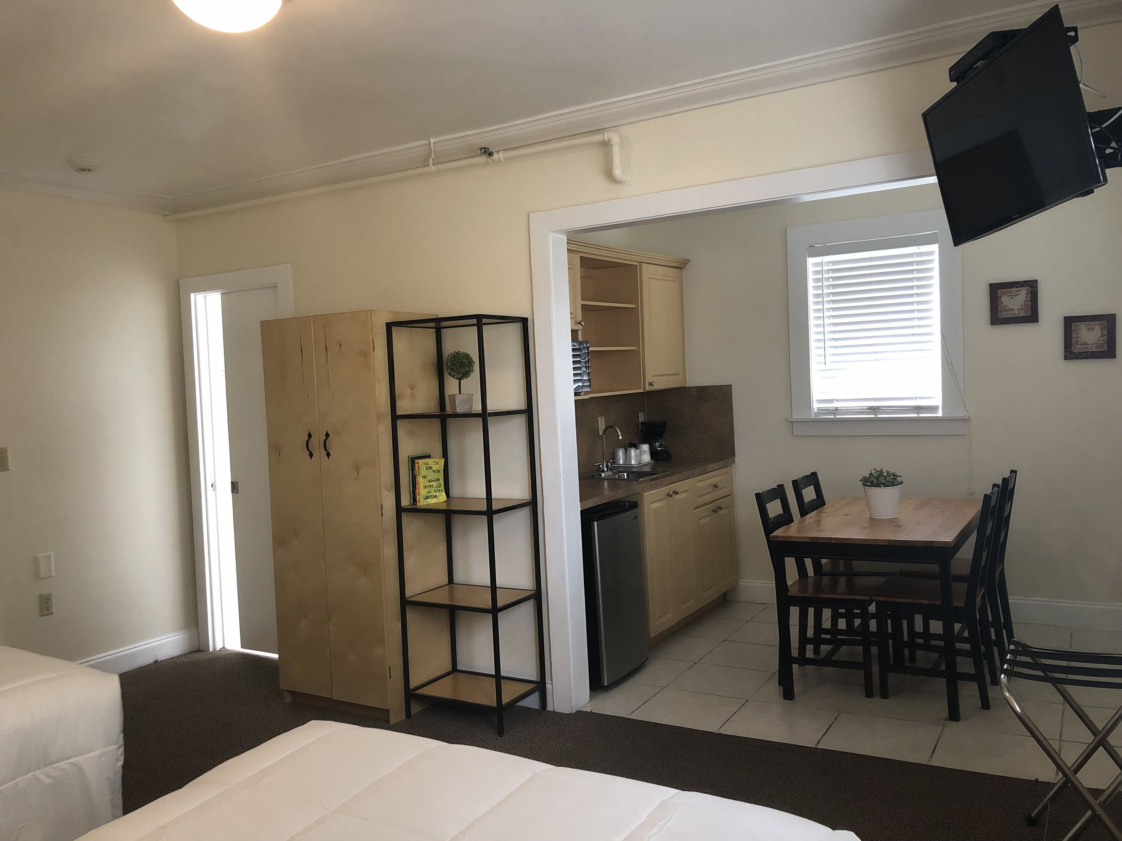 superior double room | iron/ironing board, free wifi, bed sheets