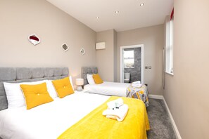 Apartment, Private Bathroom (KVM - Regency Apartment) | 2 bedrooms