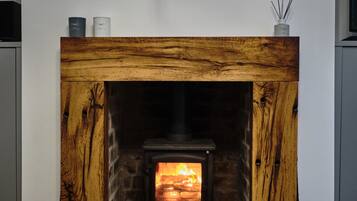 Rumah Mewah | Area keluarga | Smart TV dan perapian