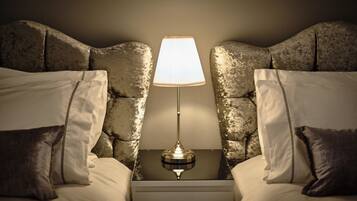 Individually decorated, individually furnished, desk, soundproofing