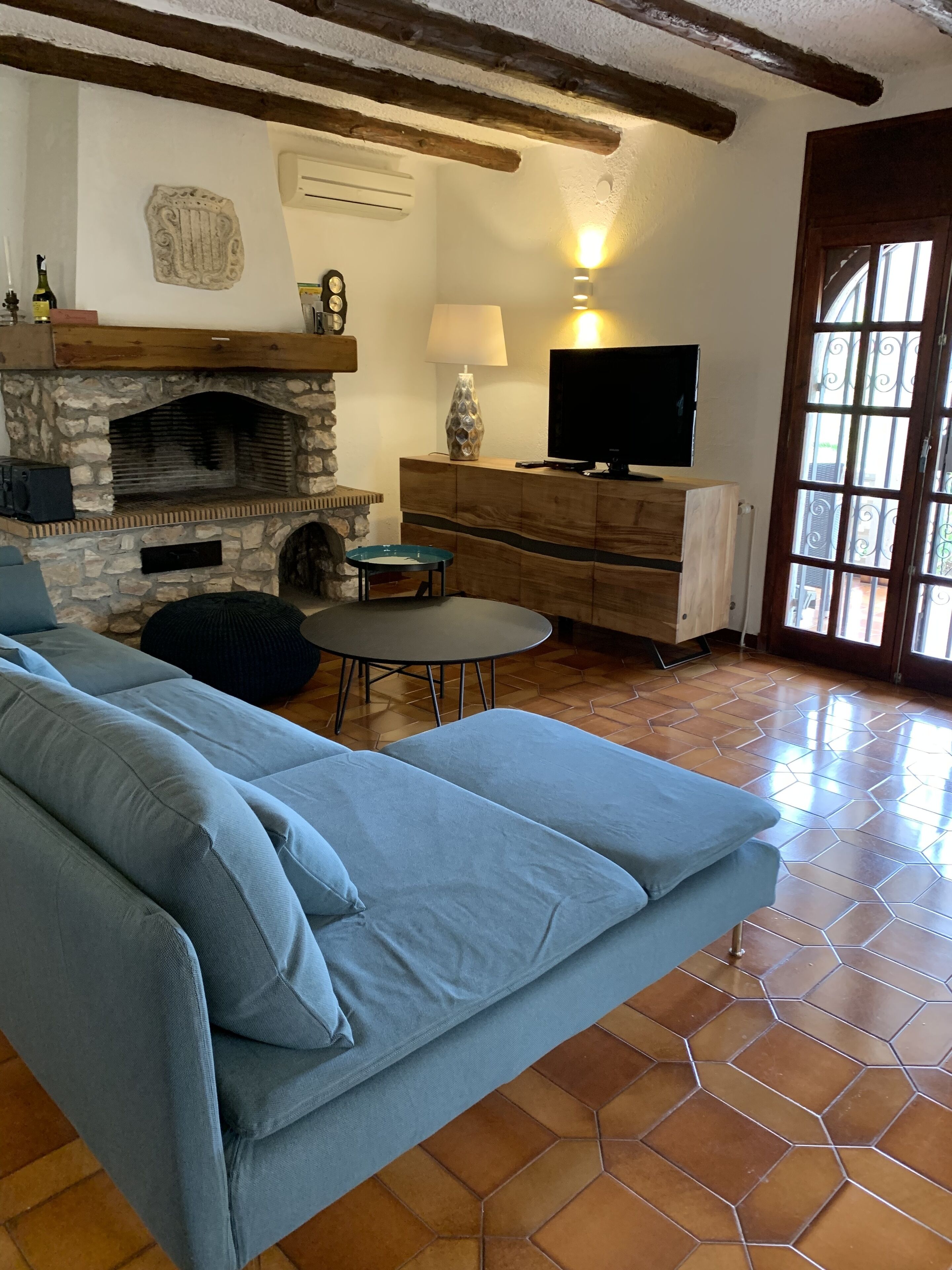 電視、音樂庫、 辦公室