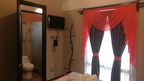 Single Room | Bathroom