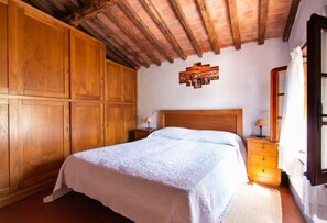 Vila, 3 quartos | 3 quartos, berços grátis, Wi-Fi de cortesia, roupa de cama