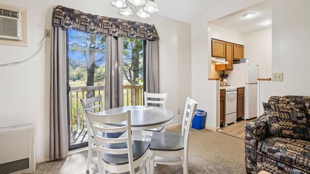 Unclassified image, 1 of 33, button - Deluxe 1 bedroom Queen Suite  heated pool 203 (Killington)