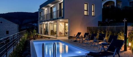 Piscina all'aperto
