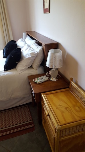 2 dormitorios, tabla de planchar con plancha, wifi y ropa de cama