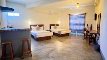 Studio, 2 Double Beds
