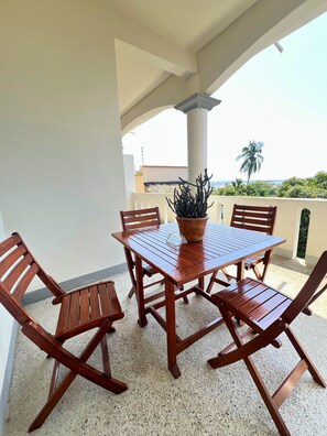 Apartment, 1 King Bed | Terrace/patio