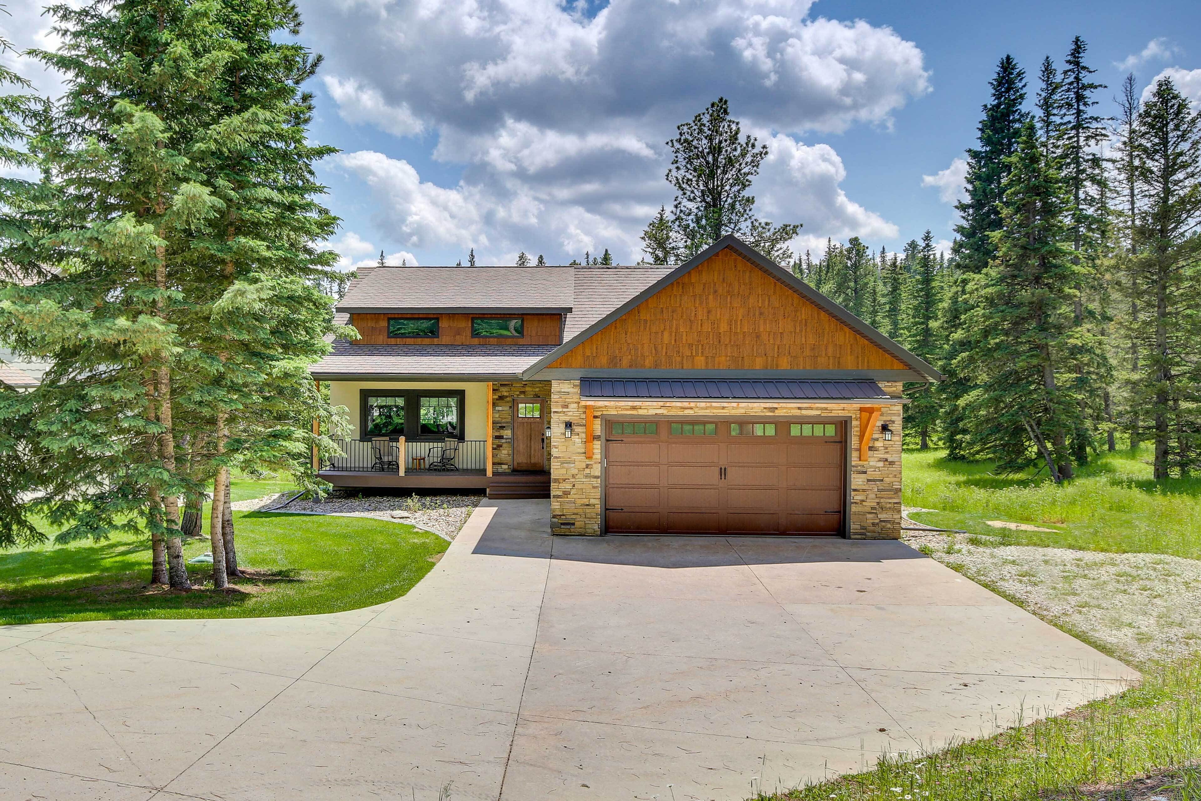 Family-Friendly Lead Cabin Near ATV/Snowmobiling
