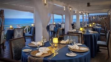 5 restaurants, spécialités Cuisine internationale