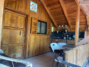 Classic Cabin | Terrace/patio