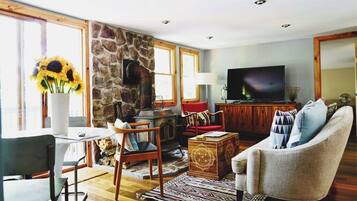 Smart TV, fireplace, video games, music library