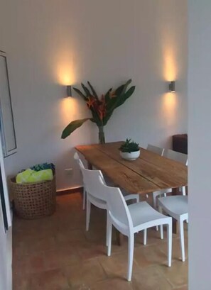 Outdoor dining - Casa Azul (Cabarete)